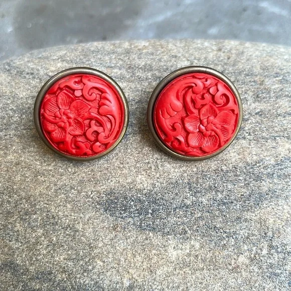 Vintage Jan Michaels Red Cinnabar Carved Jewelry Set - Picture 7 of 9